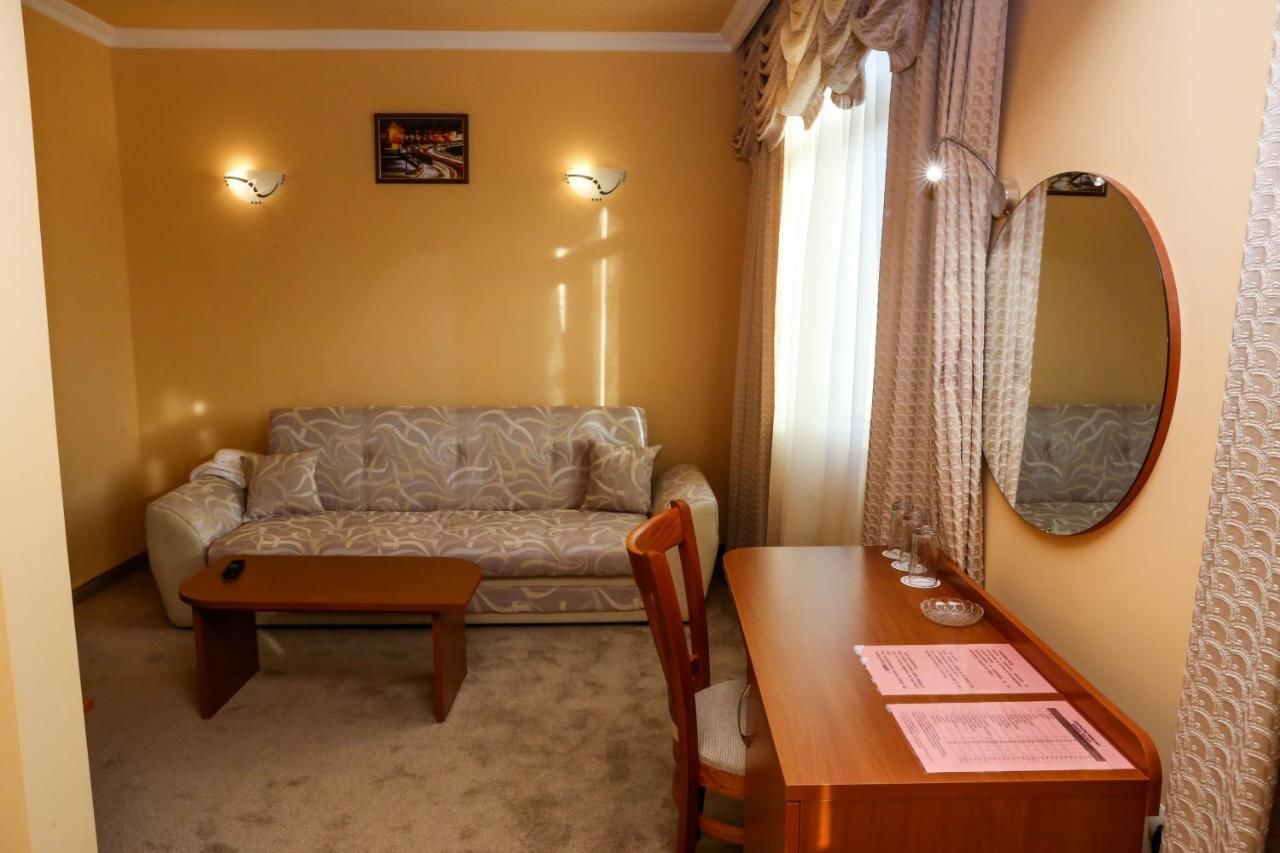 Отель Hotel Bulgaria Кырджали-27