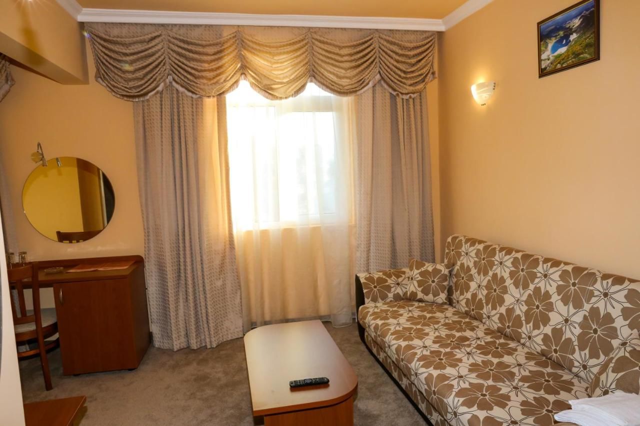 Отель Hotel Bulgaria Кырджали-30